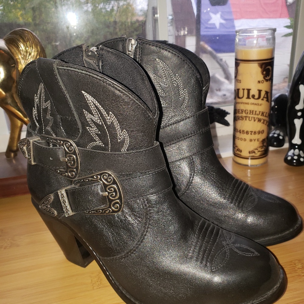 Dingo Women's Bridget Boots